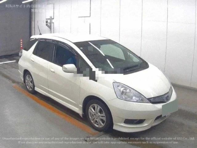 HONDA FIT SHUTTLE