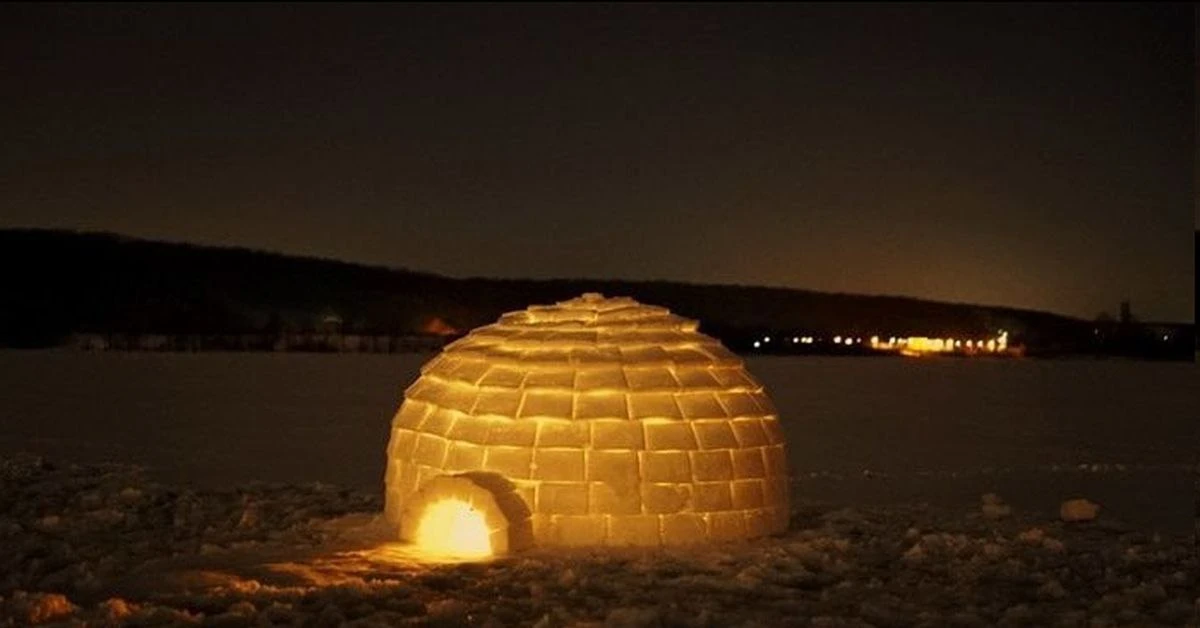 🧠 Иглу поддерживает температуру около 15,5°C при -50°C снаружи благодаря таянию внутре...
