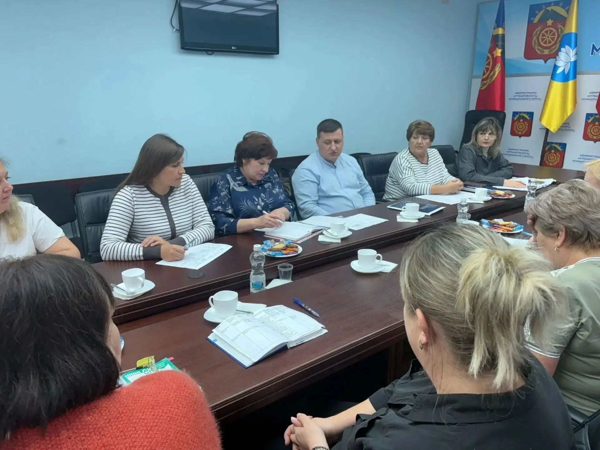 В Антраците прошла тёплая и важная встреча с семьями погибших участников СВО 🤝 — чтобы...