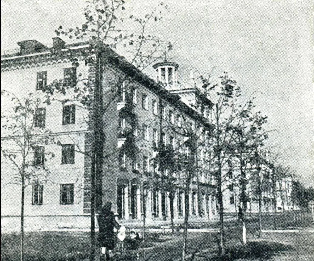 Улица Чкалова.
