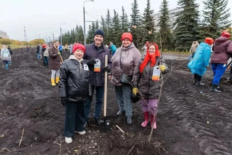 В Новокузнецке открыли новую аллею в Новоильинском районе