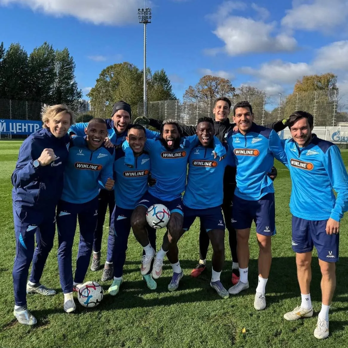 💪 Работаем.