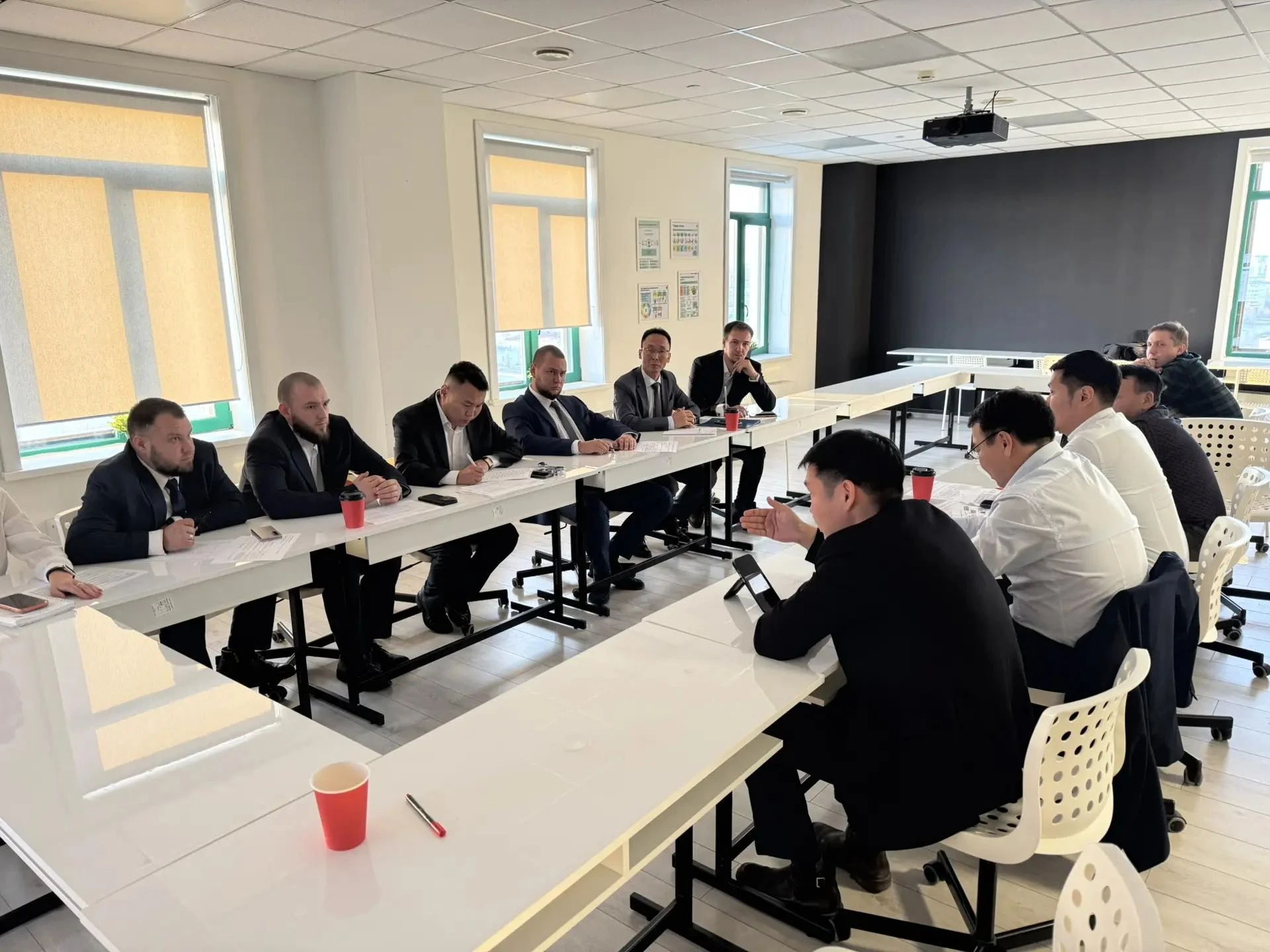Провели встречу с командой нового потока программы «Муравьев-Амурский 2030». Команда пр...