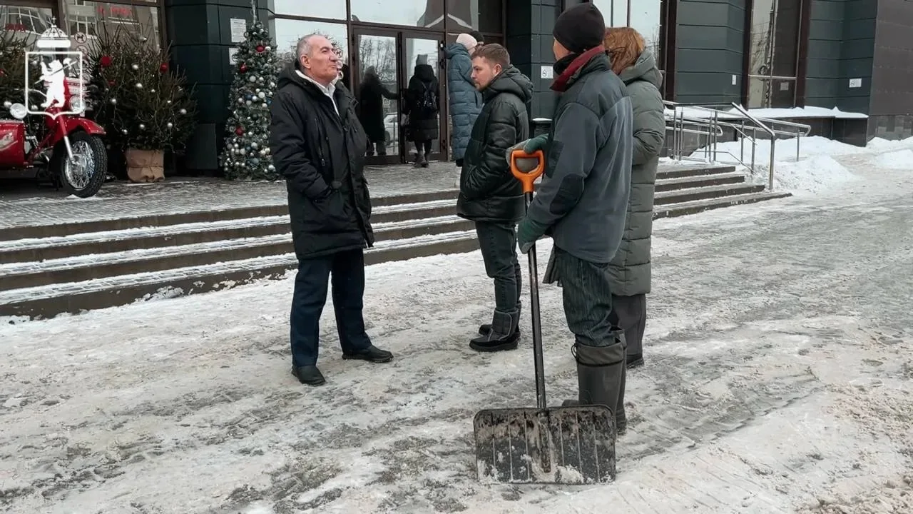 🌨 Как зимой в Ярославле будут контролировать уборку территорий торговых предприятий
