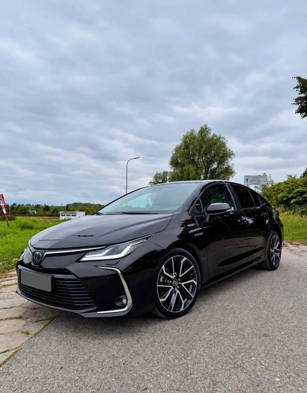 🚗 Toyota Corolla 1.8 Hybrid