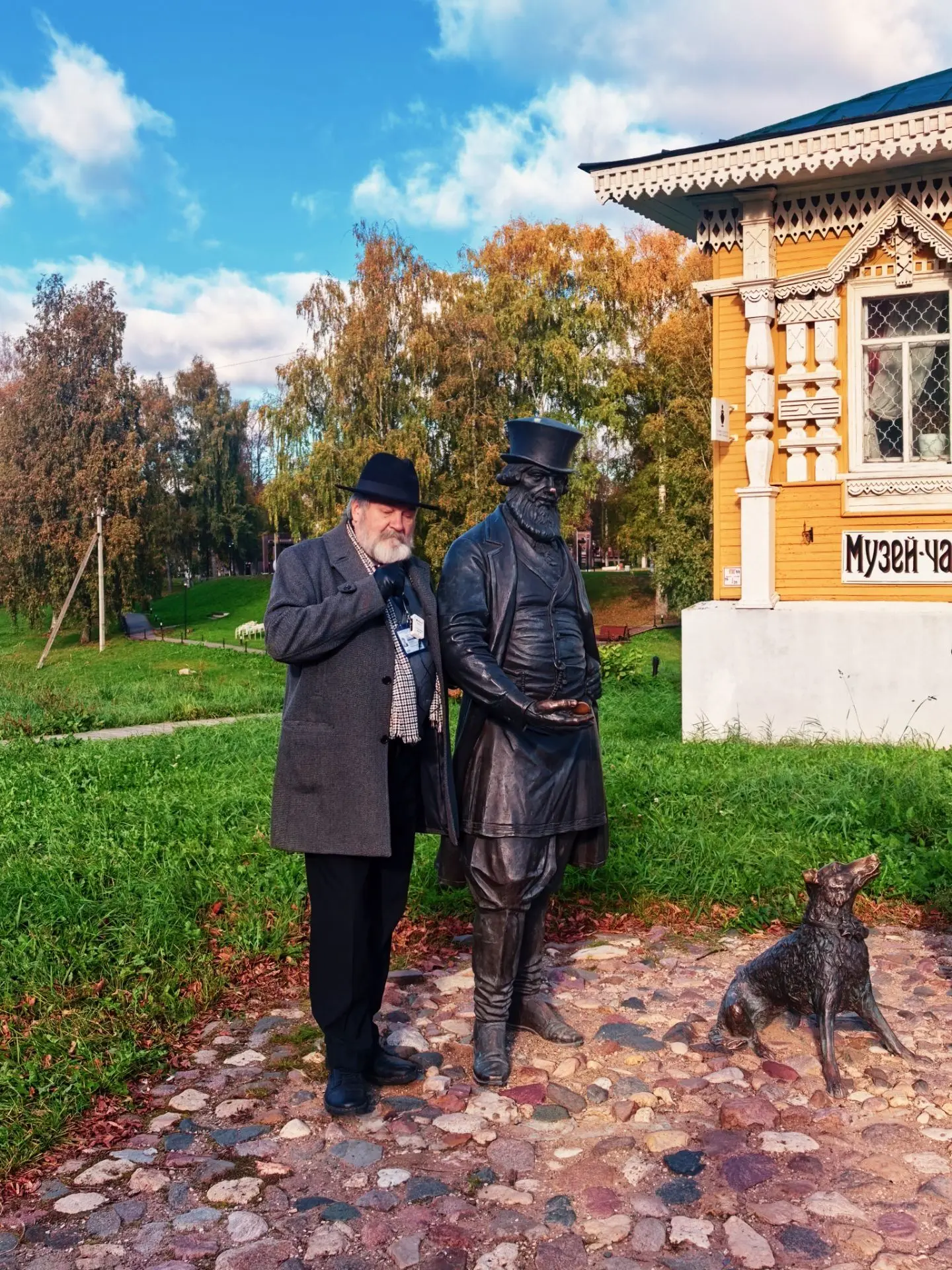 На самом деле экскурсия оказалась безумно интересной! Мы посетили экскурсию «Кое-что из...