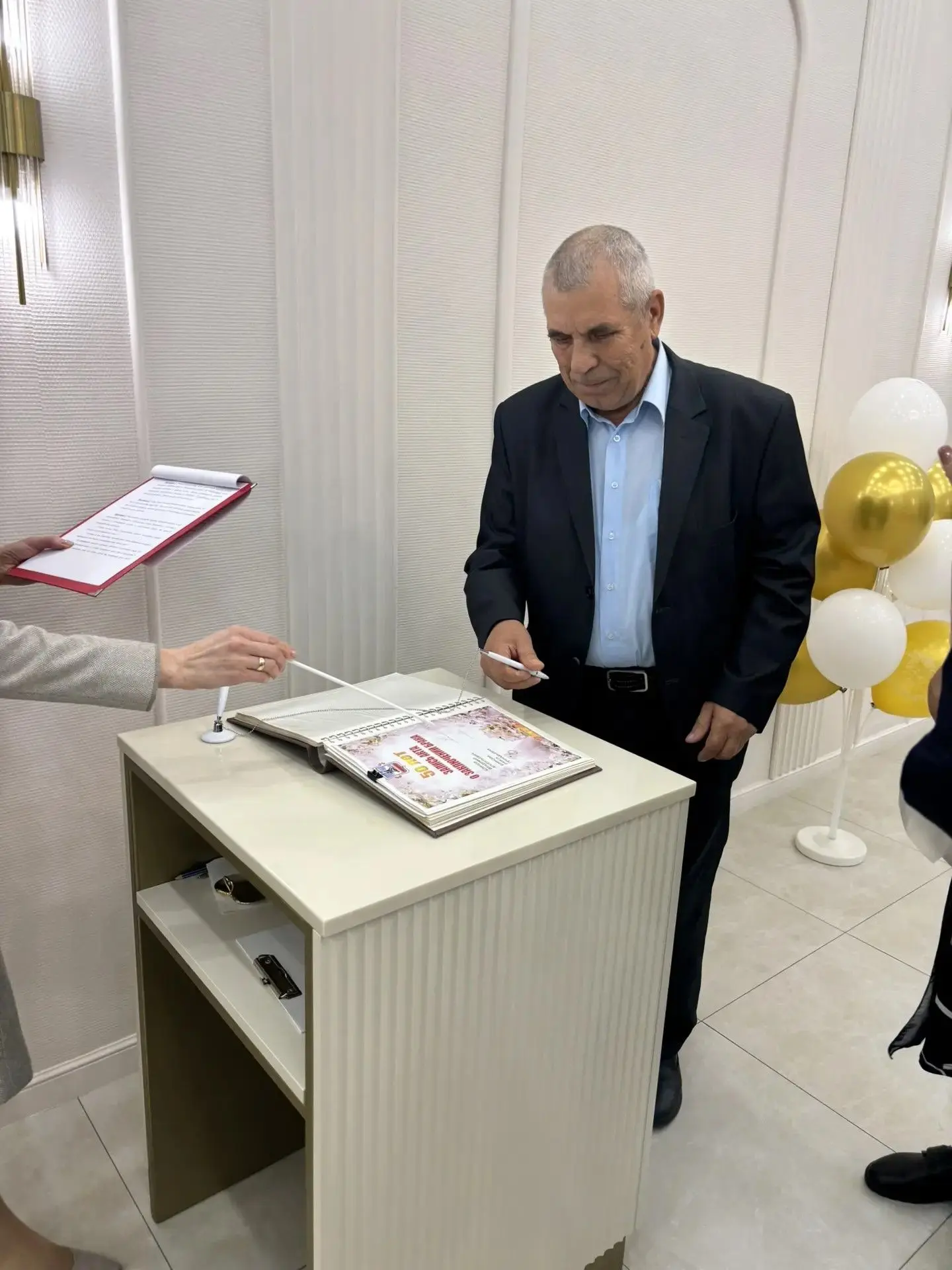Золотой союз длиною в полвека: семья Блиновых отмечает 50-летие брака ❤️⁣