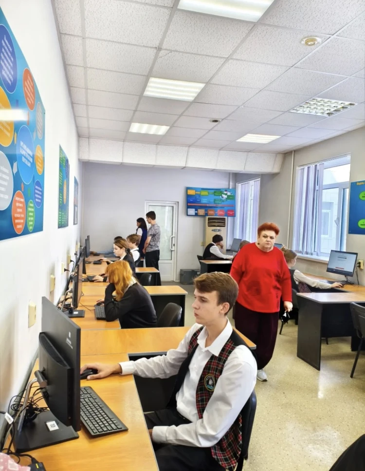 #знай_наших
