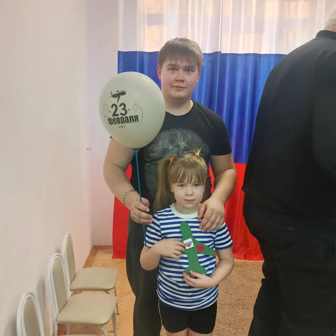 Калюжная Таисия , ученица  1"Б" класса принимает участие в онлайн-активности «Вместе с ...