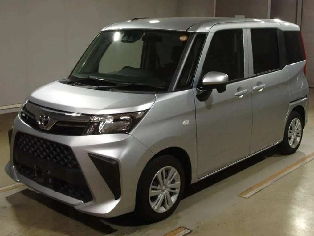 Сегодня купили такой вот 🇯🇵Toyota Roomy🇯🇵 для нашего клиента😉