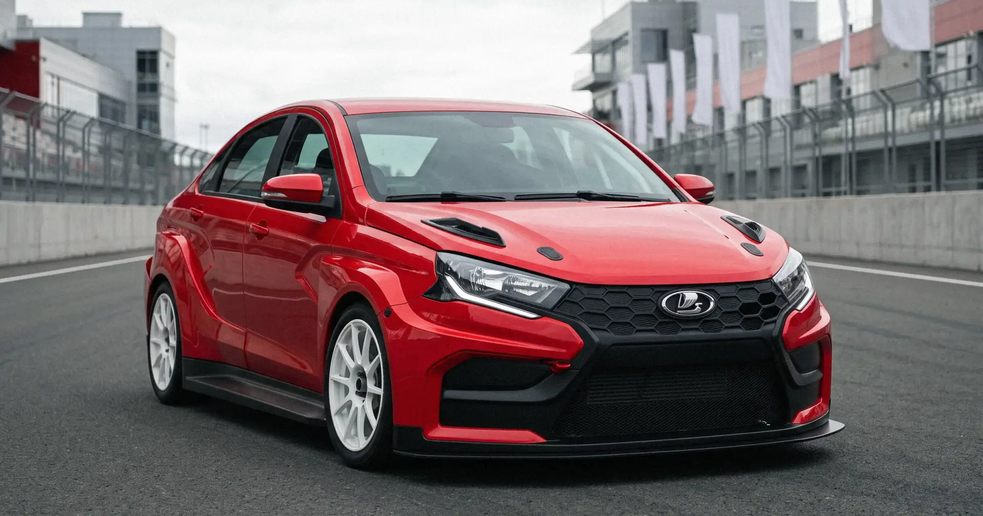 🌍 АвтоВАЗ представил гоночную версию Lada Iskra: цена — почти 7 млн ₽