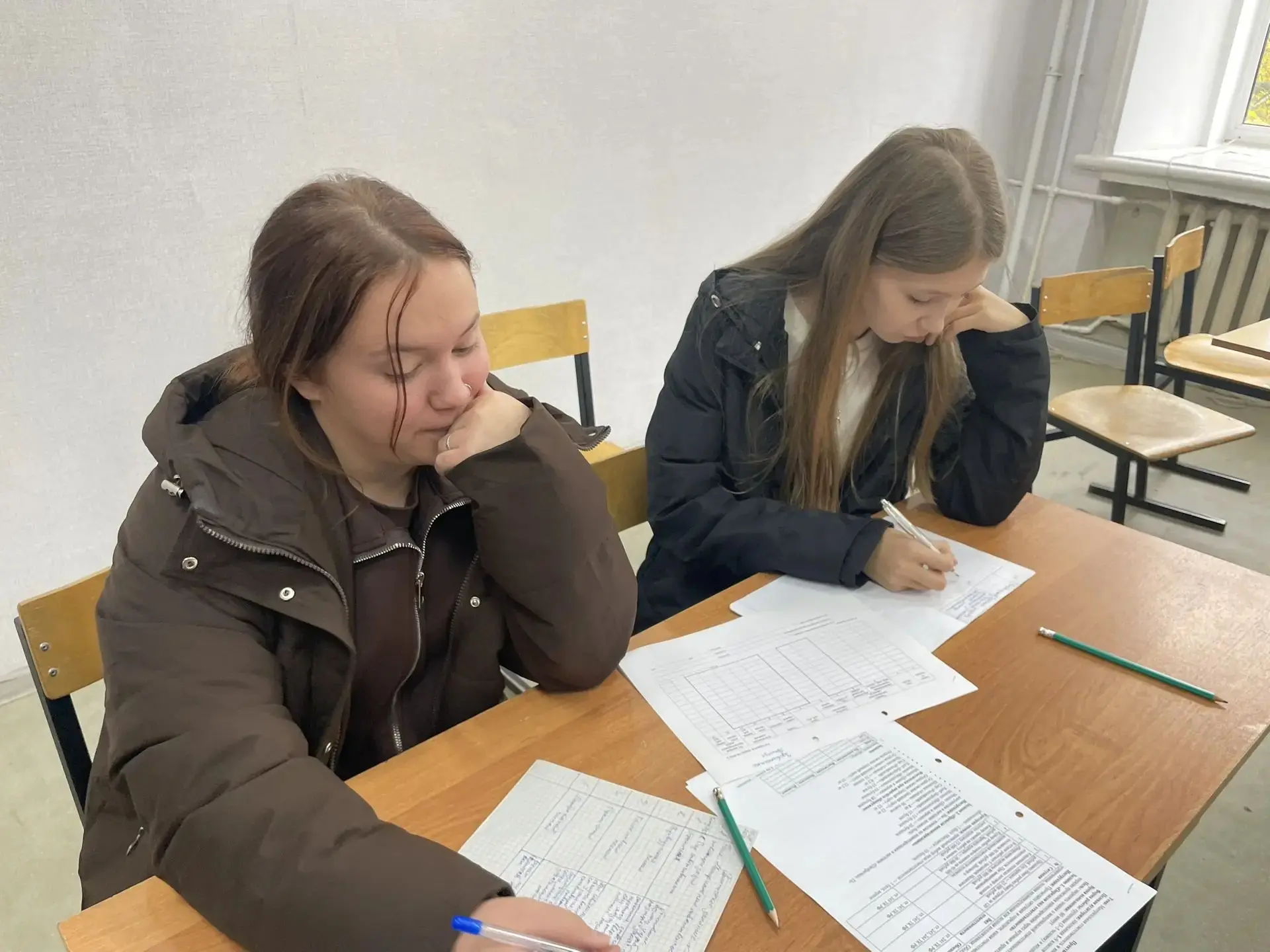 Сегодня учащиеся 9 класса побывали на профпробах в Павловском сельскохозяйственной техн...