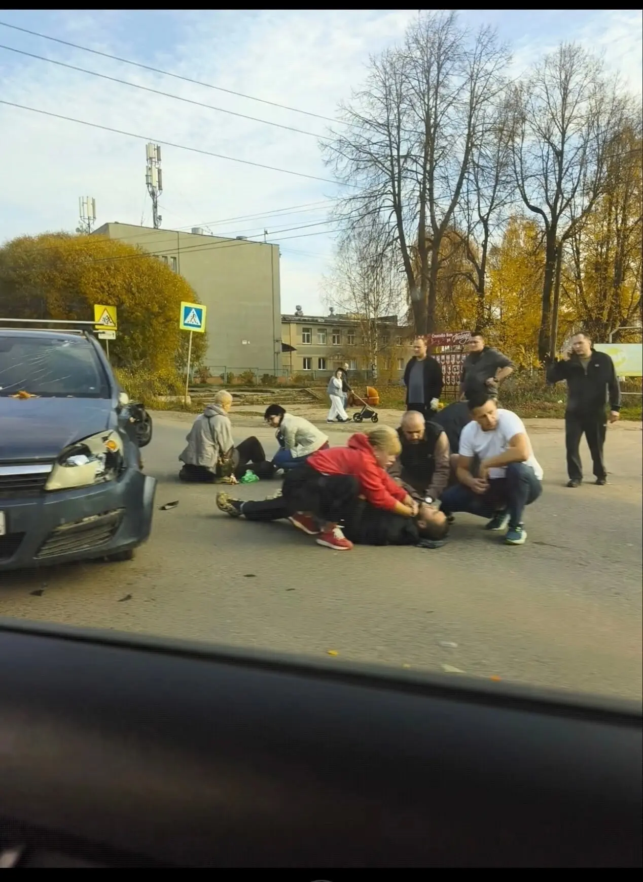 ДТП на ул Нагорная: мотоцикл врезался в легковушку