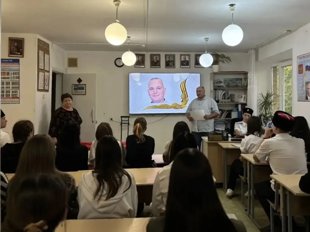 Герои среди нас: вечная память выпускнику Крымского технического колледжа Андрею Анатол...
