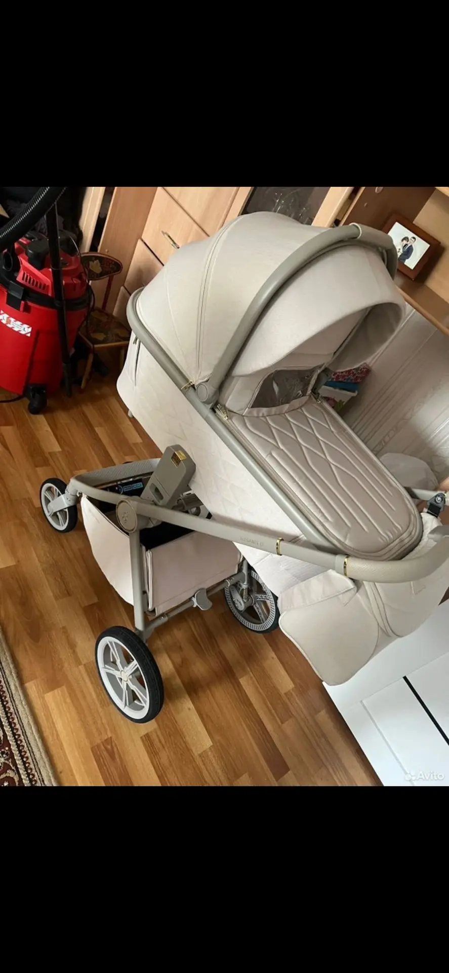 📝 Текст: Продается коляска sweet baby elegant, 2в1, цена 19000 рублей. Коляска после о...