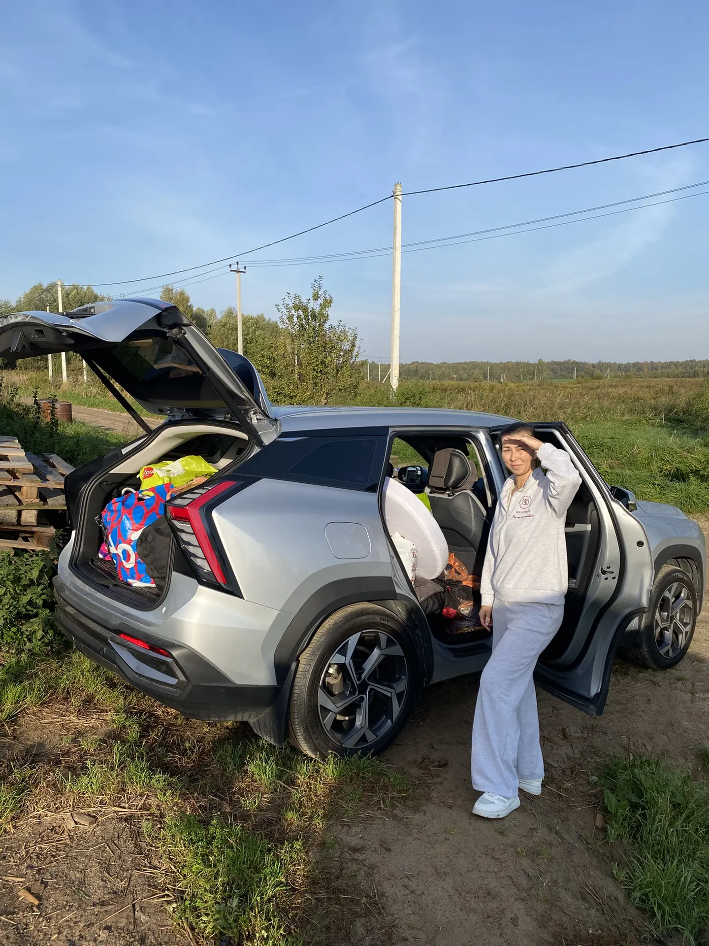 Посылка доставлена! Сегодня Вика приехала из Калининграда и привезла Максиму всё, что в...