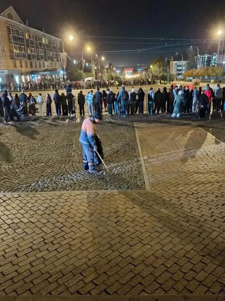 Площадь Ленина убрали после ралли