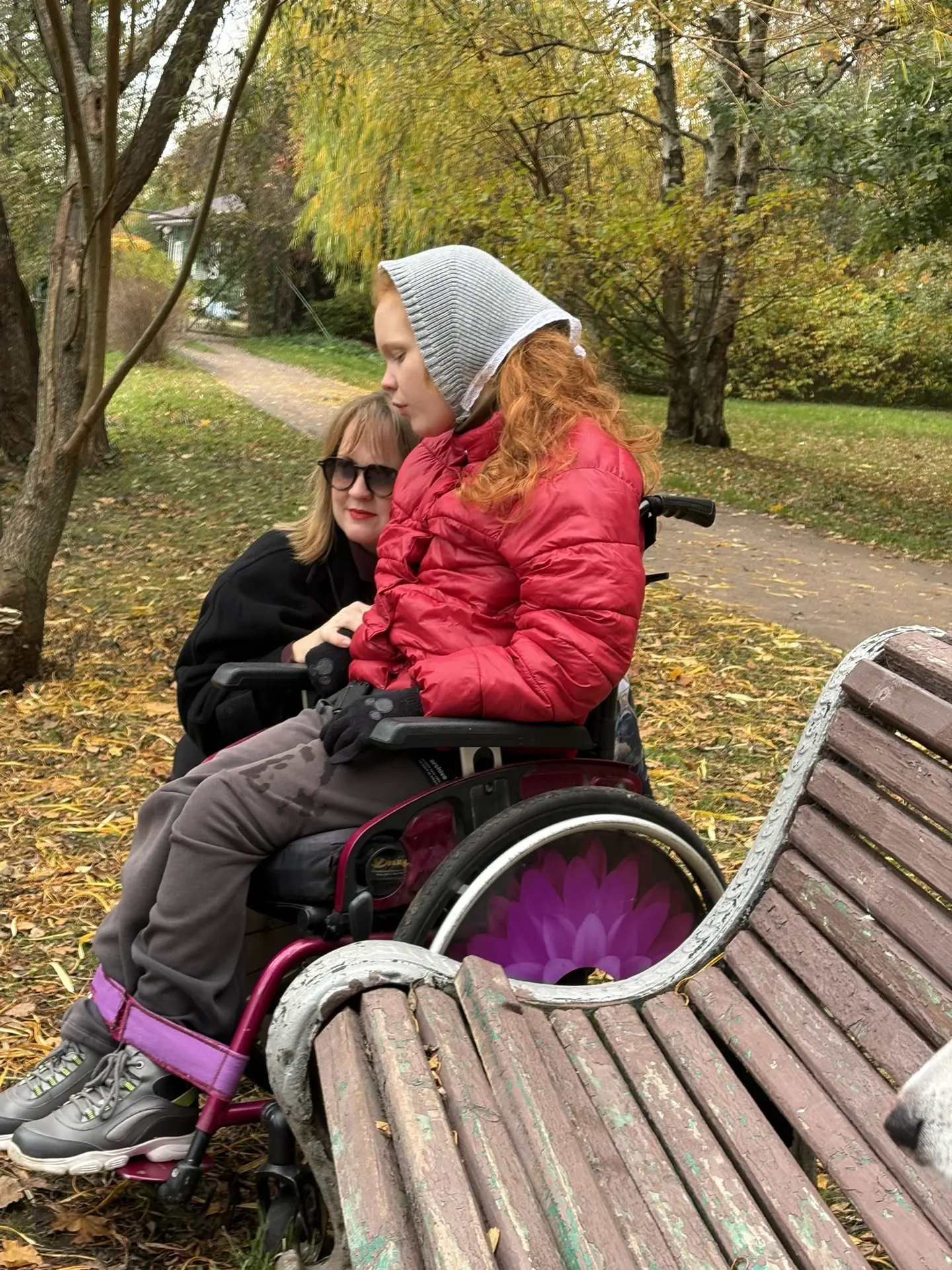 Мы с Настеной уехали в Дубки🍂