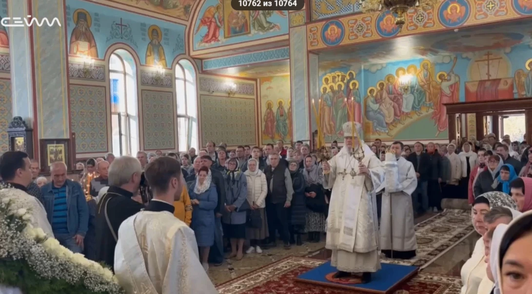 В Курске прошло освящение Покровского храма