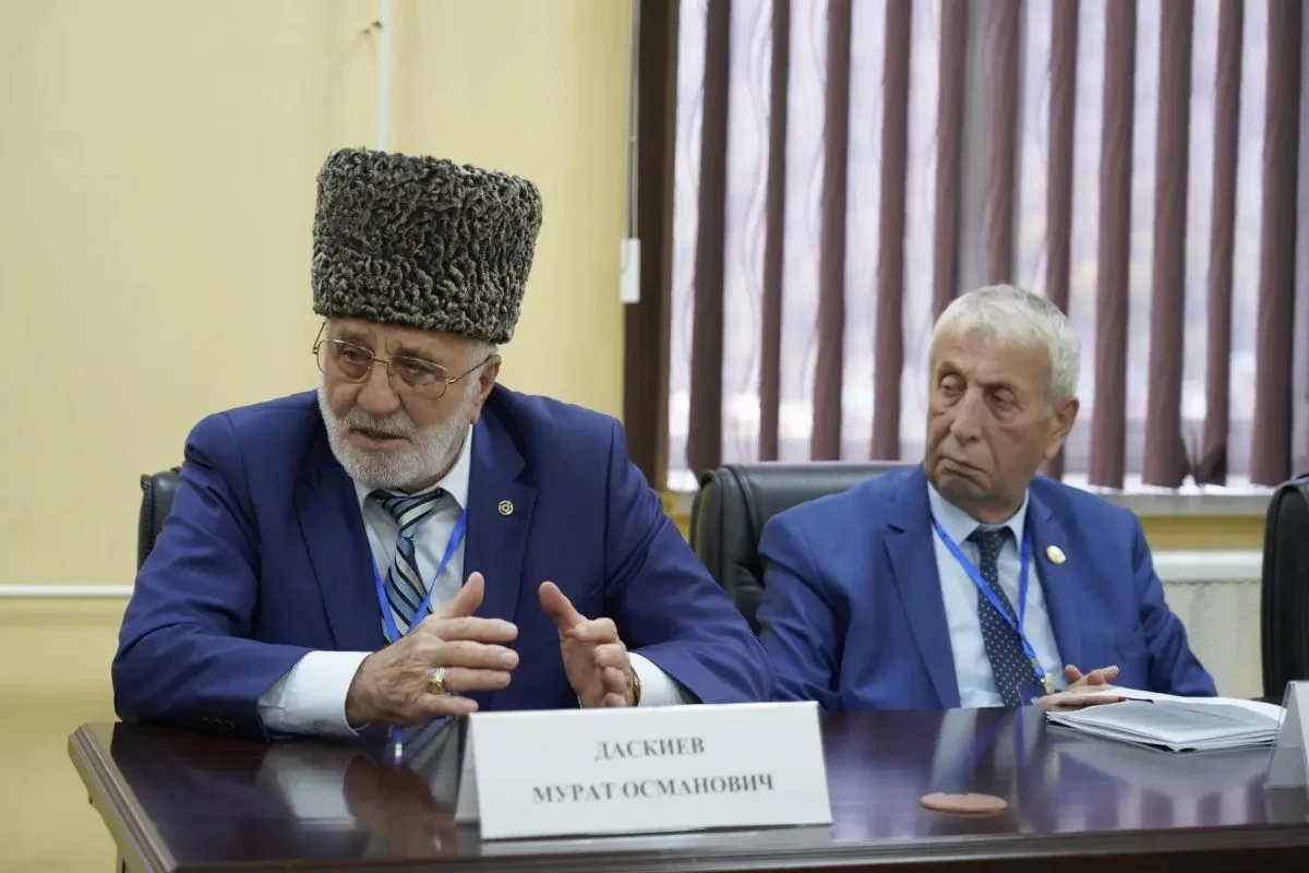 В КЧГУ открылся форум, посвященный единству народов России.