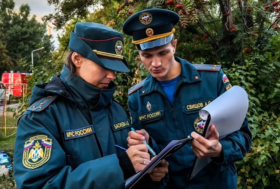 Назвали причину крупного пожара на Тихоокеанской улице в Южно-Сахалинске