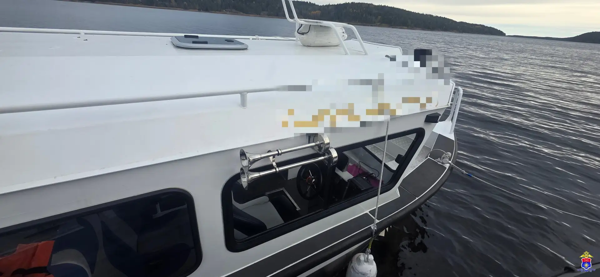 ⛵В Карелии в акватории Ладожского озера транспортные полицейские пресекли факты нарушен...