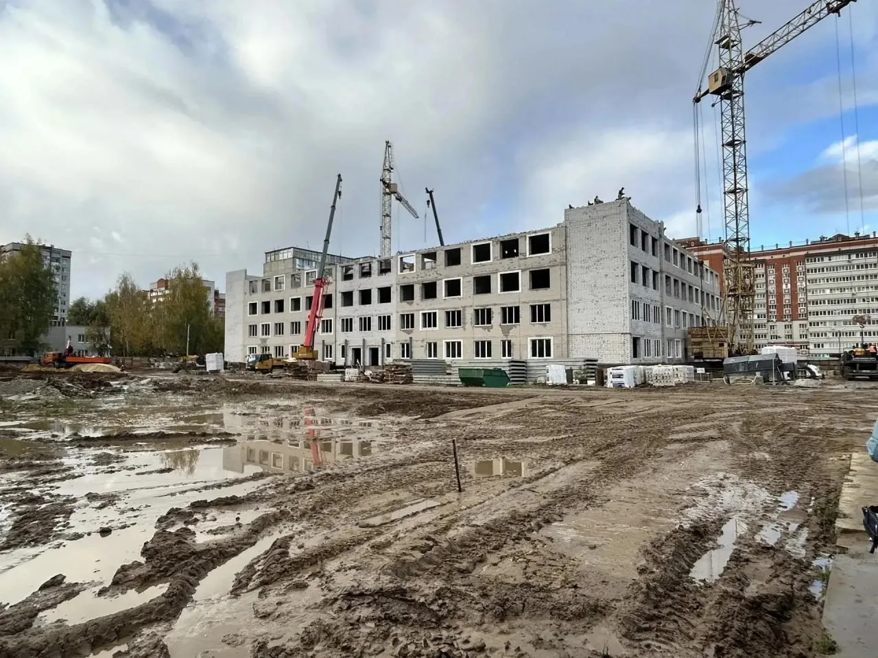 Готовность новой школы в 6-м микрорайоне в Йошкар-Оле составляет 26%