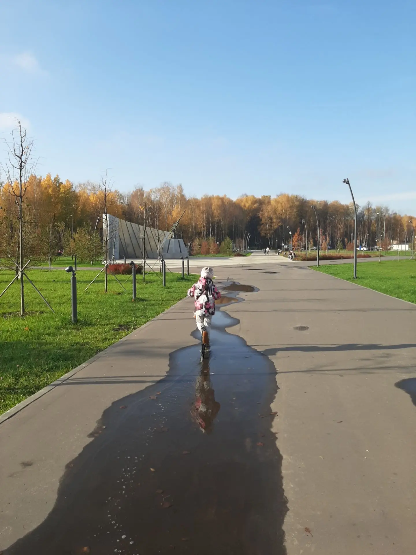 Всем уже теперь доброго вечерочка😊☕ А у нас сегодня такая шикарная погода😍 Не стали с...