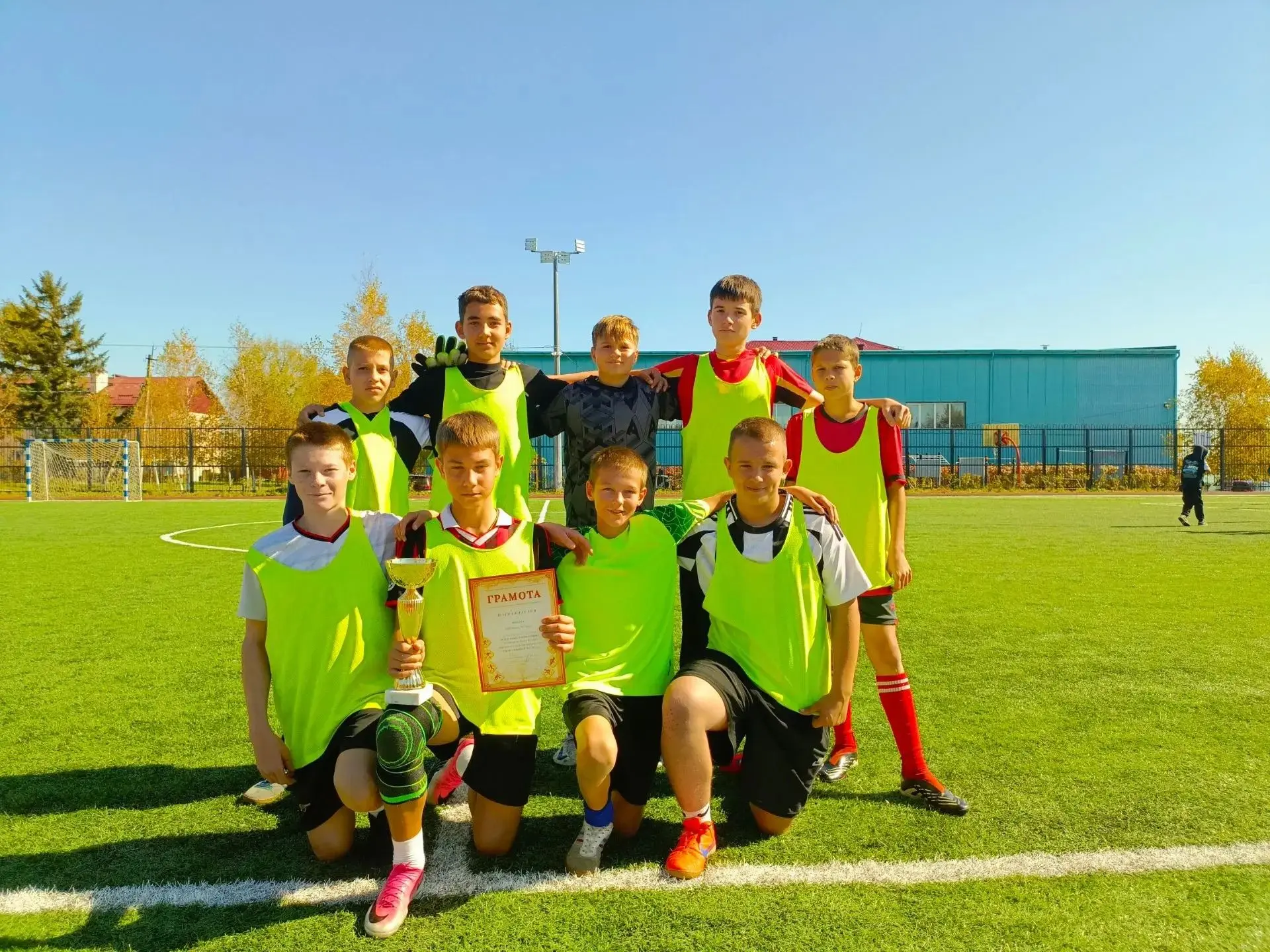 7 октября проходили окружные соревнования по мини-футболу. ⚽Участие приняли 7 команд из...