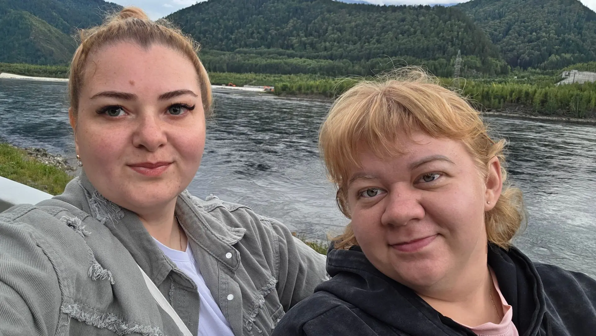 Мы с Ириной не долго думали. Билеты были куплены, чемоданы собраны — и мы уже мчались в...