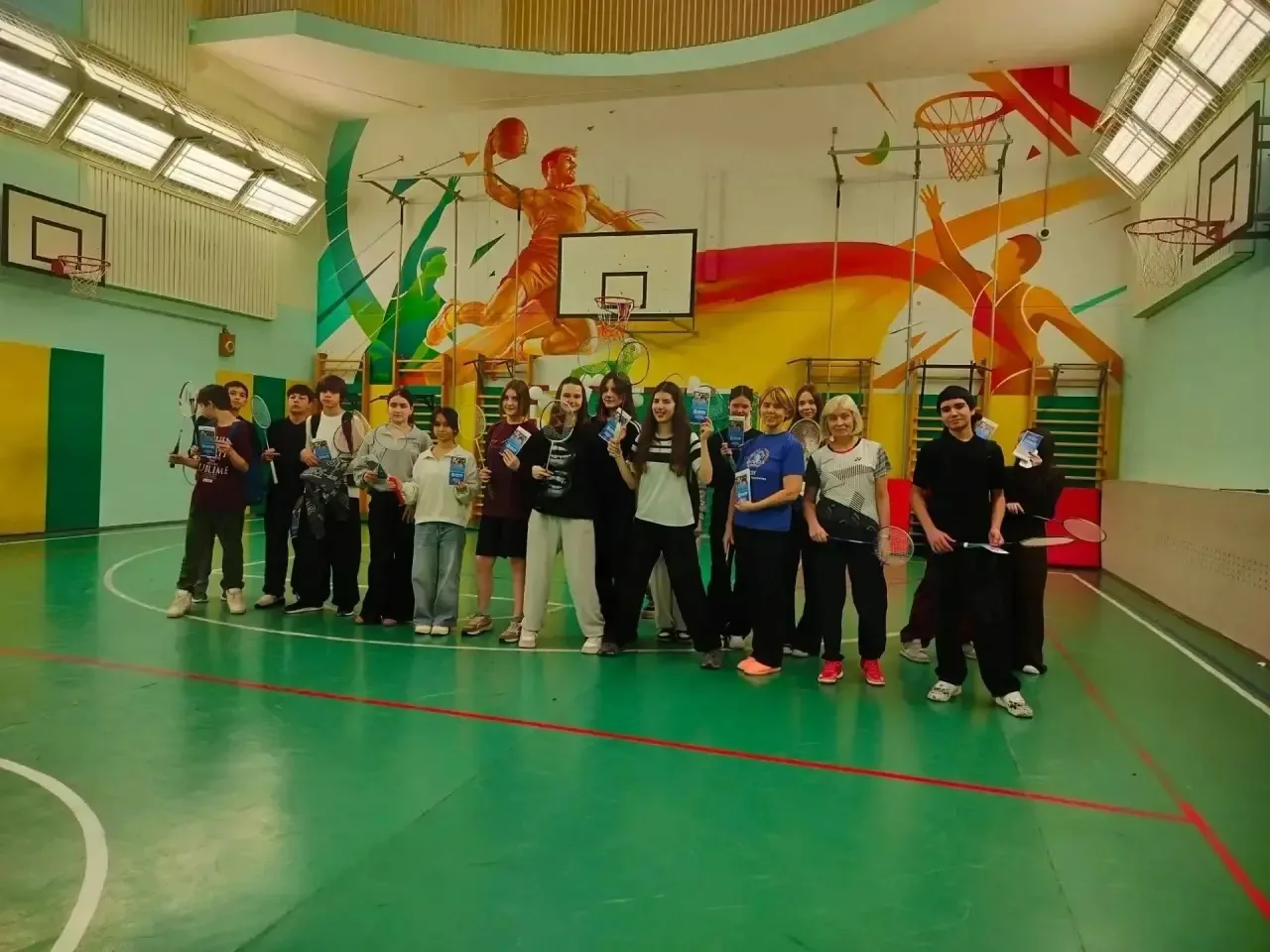 🏸13 октября в ГБОУ школе N2057 им. И.С. Барова прошел спортивно-образовательный мастер...