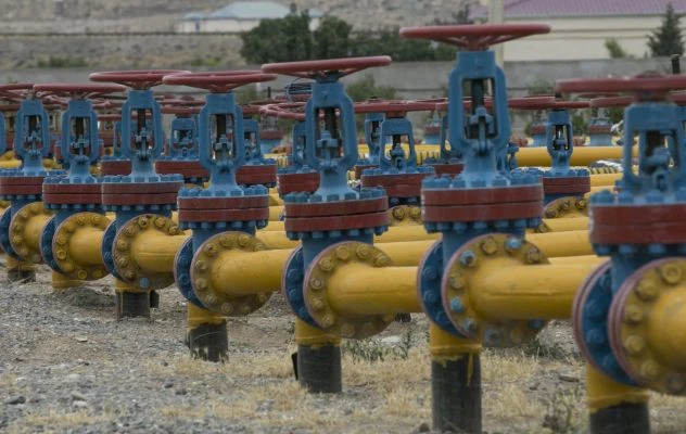 Приятней продавать «Газпрому», а не покупать у него: Баку возобновит импорт газа