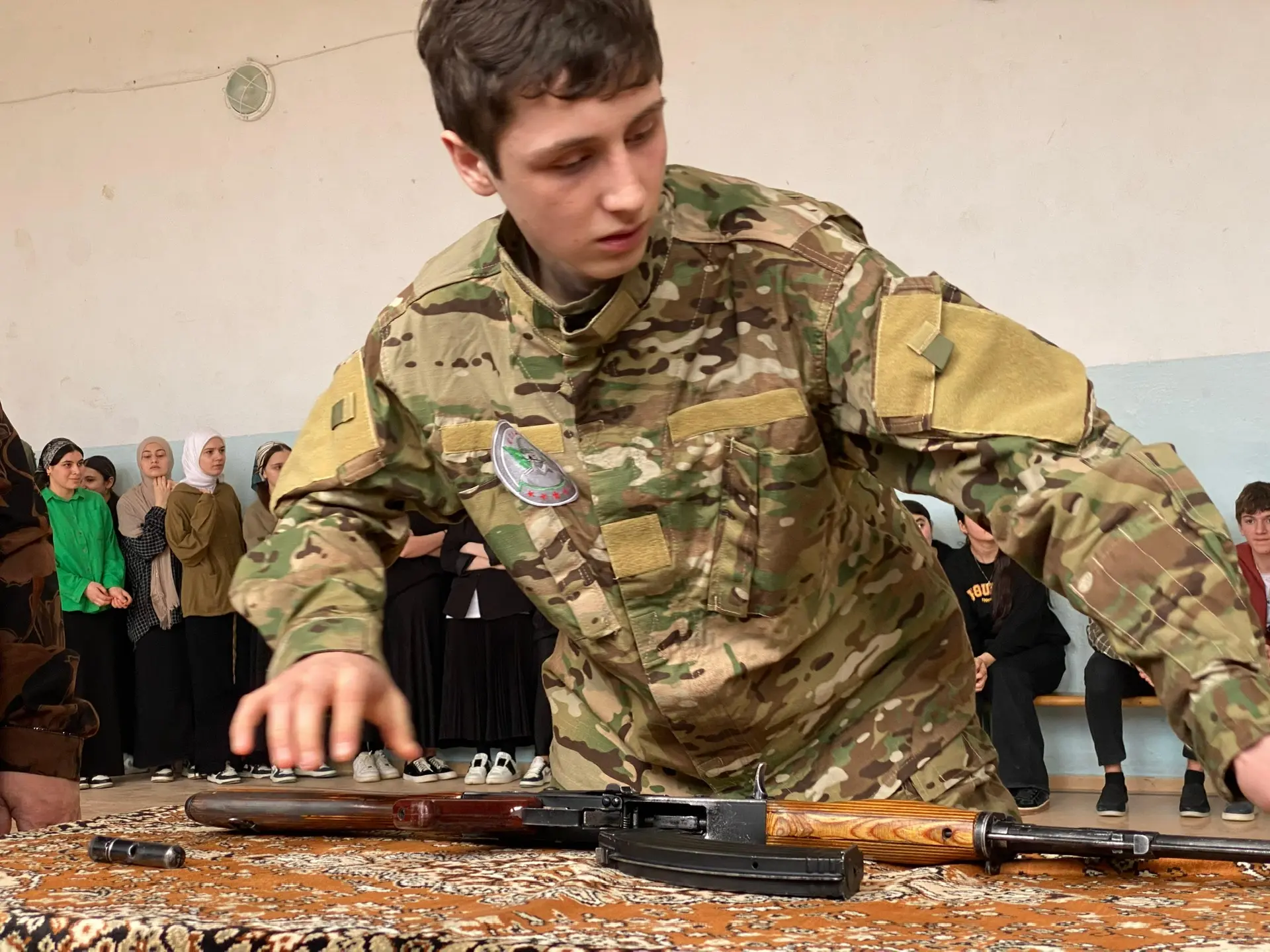 🏅В преддверии Дня Защитника Отечества в нашей школе состоялась захватывающая военно-сп...