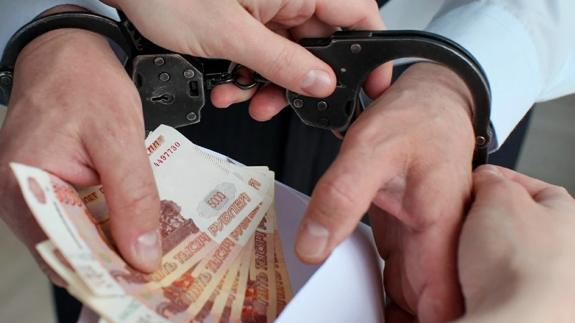 В Иркутской области работники РЖД осуждены за получение и дачу взяток на сумму свыше 88...