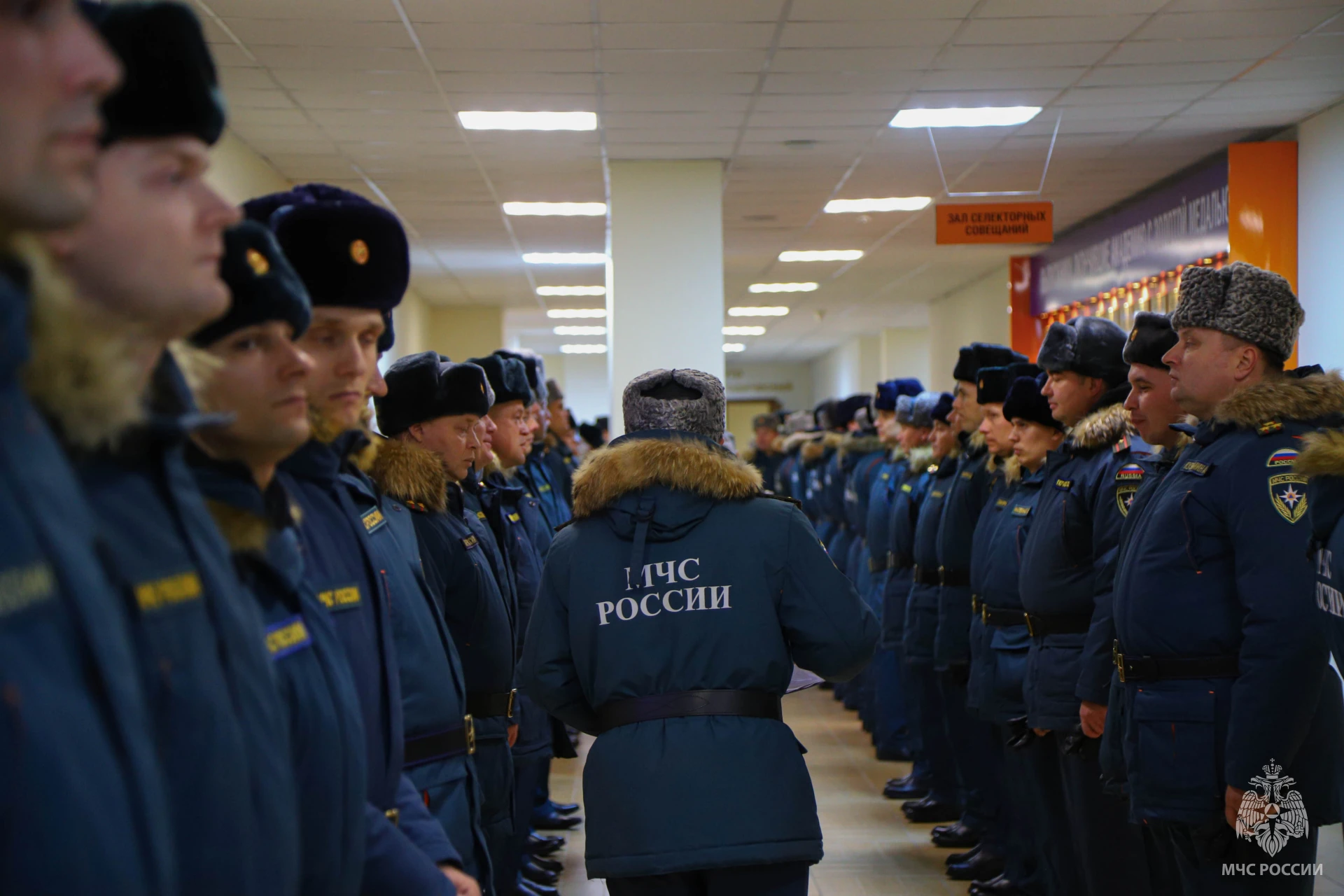 📋 Переход на ношение зимней формы одежды военнослужащих Академии