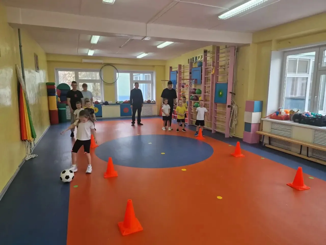 Станция «Физкультурная»