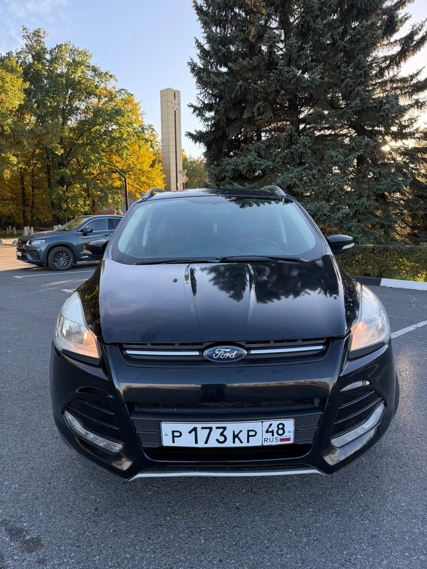 Продам Форд Куга, 1.6 турбо, автомат, полный привод, по двигателю, акп все хорошо, по к...