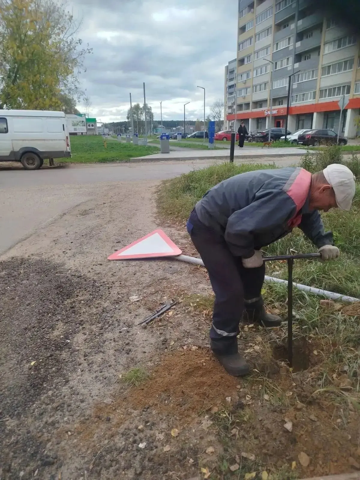 На минувшей неделе Комбинат благоустройства (КБ) выполнил ряд работ на автодорогах горо...