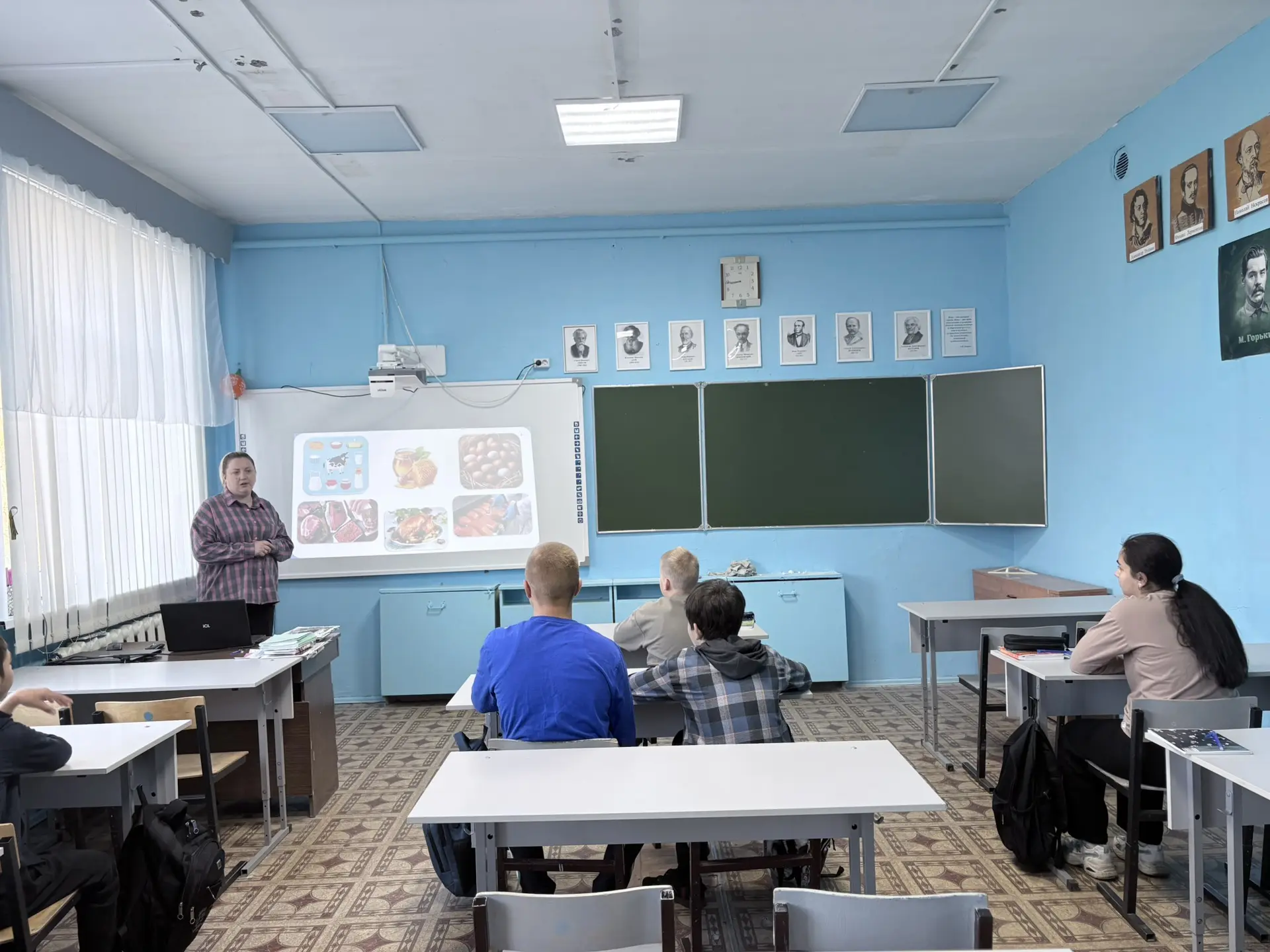 🌱 «Россия — мои горизонты»: открываем мир аграрных профессий! 🌱
