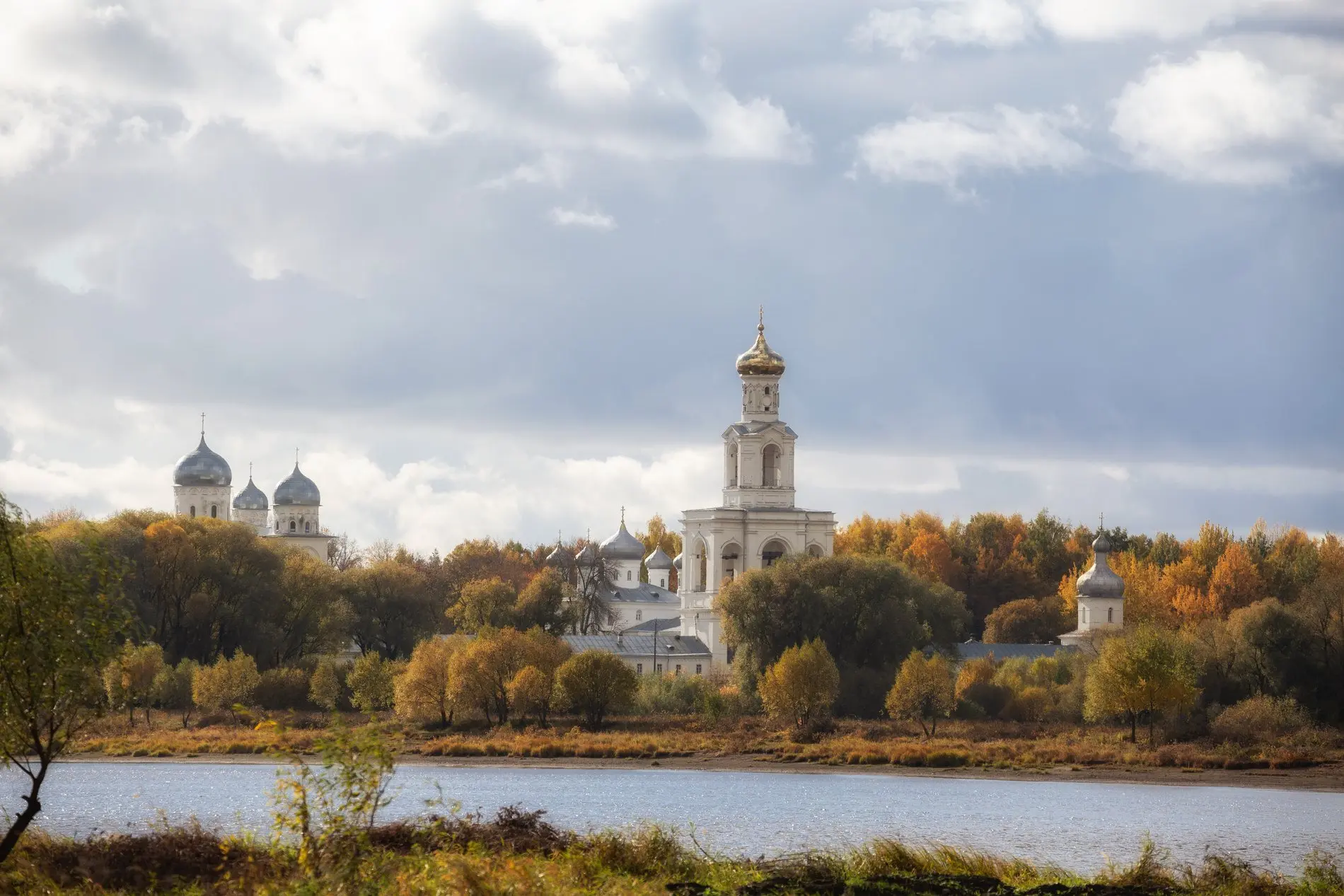 Великий Новгород — идеальное направление для короткого путешествия, например, из Москвы...