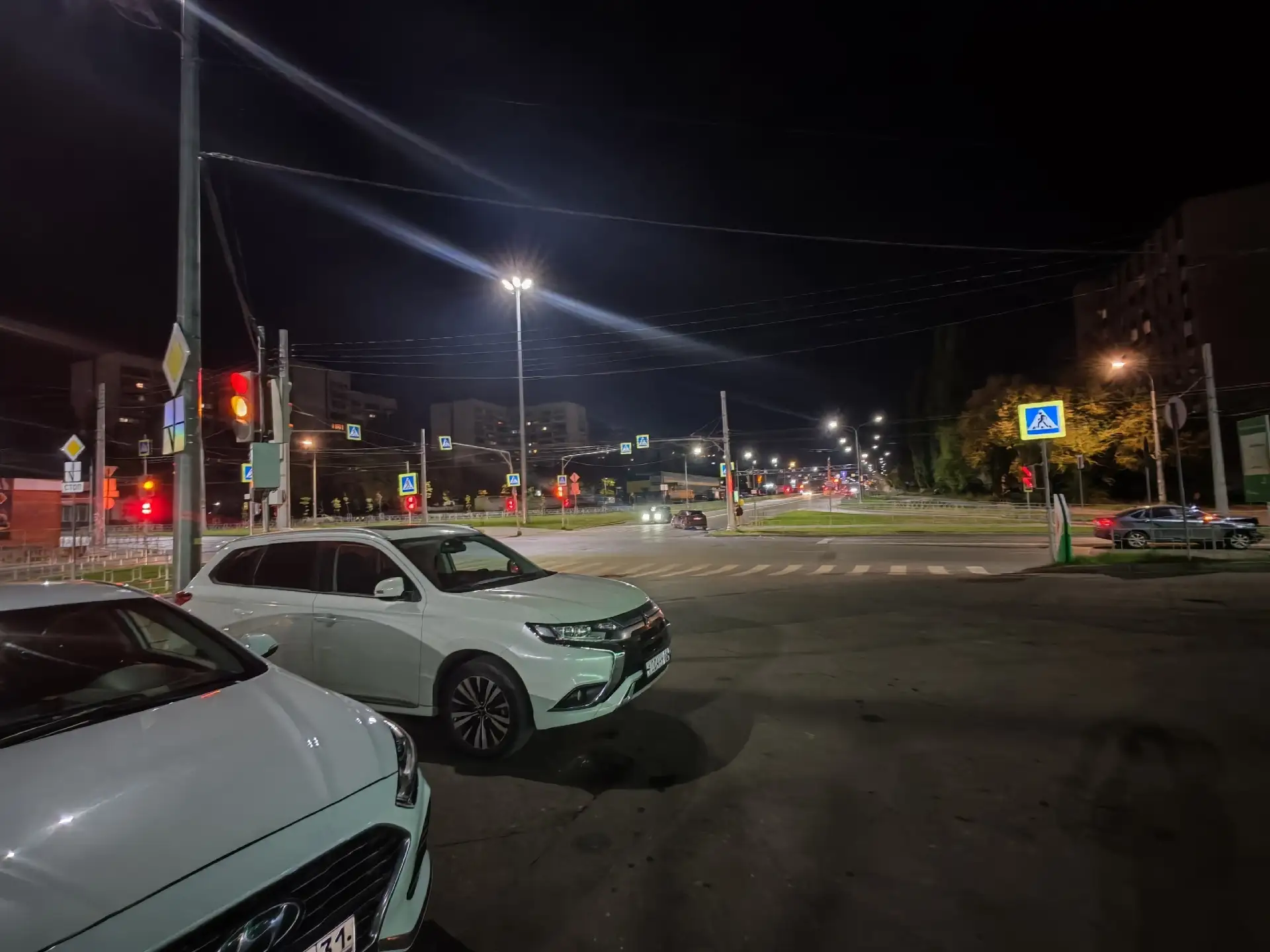 8 октября приблизительно в период с 20:50 до 21:05 на перекрестке улиц Хользунова, 60-й...