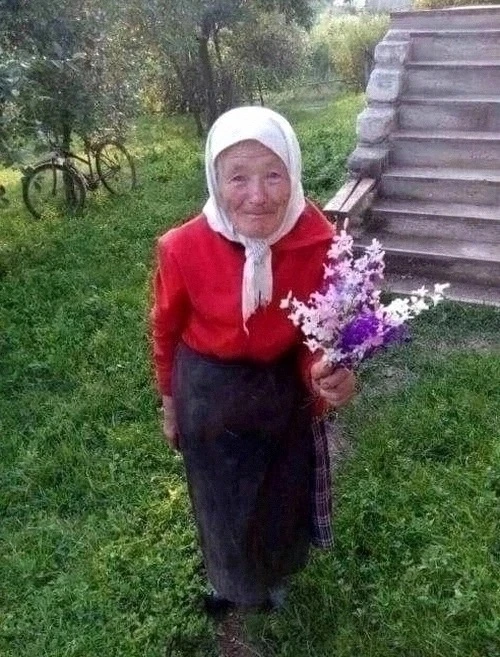 💗Сегодня нашей дорогой маме Вере Николаевне исполнилось 100 лет! Давайте её поздравим!