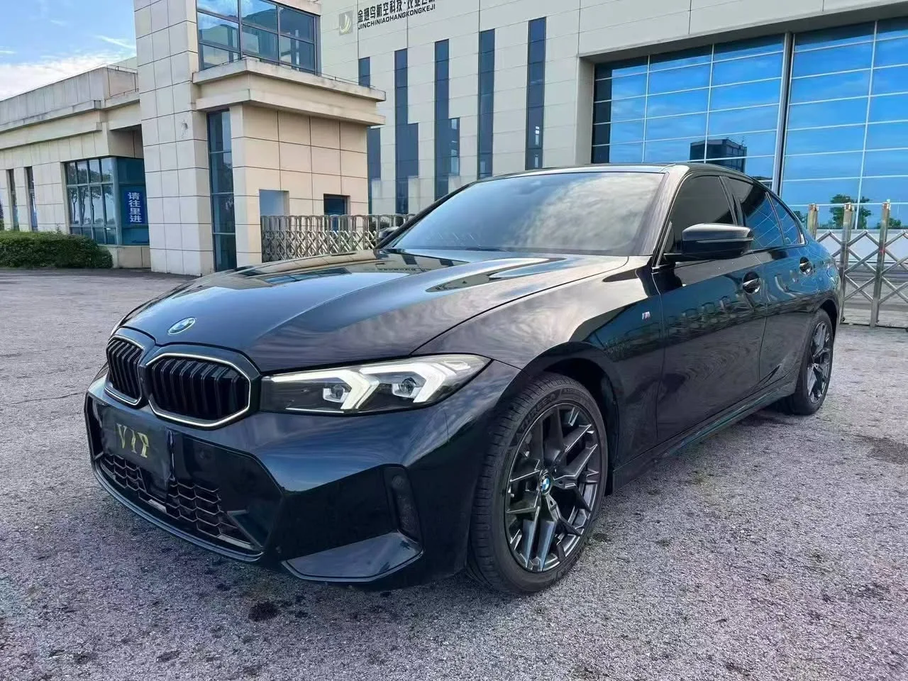 BMW 330Li M Sport Shadow Edition