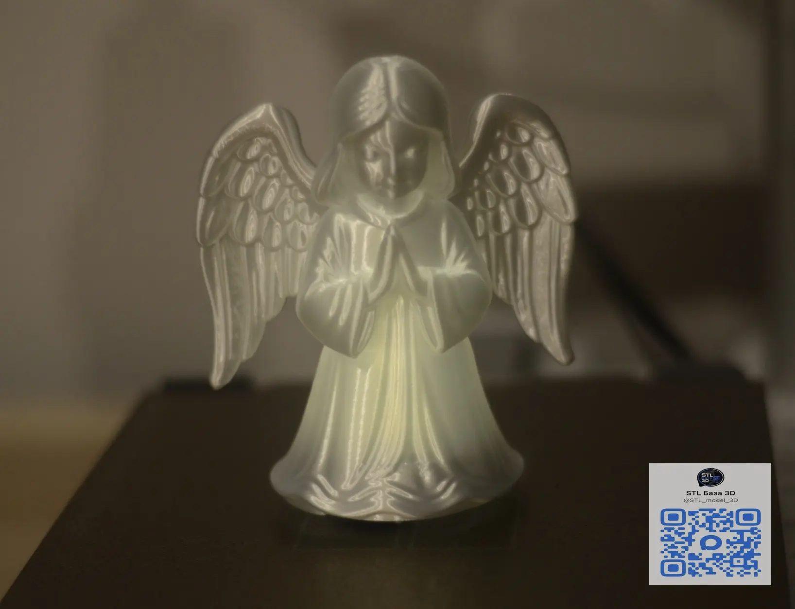 💭 Светодиодный фонарь Angel