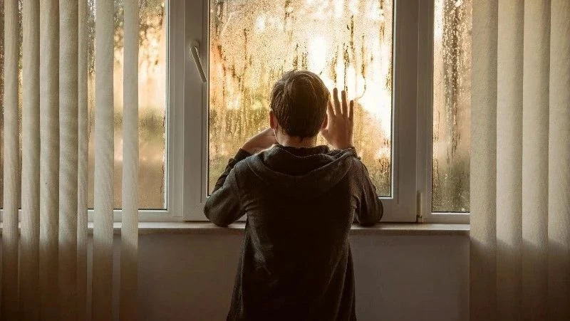 Школьники Северо-Курильска второй день остались на дистанционном обучении