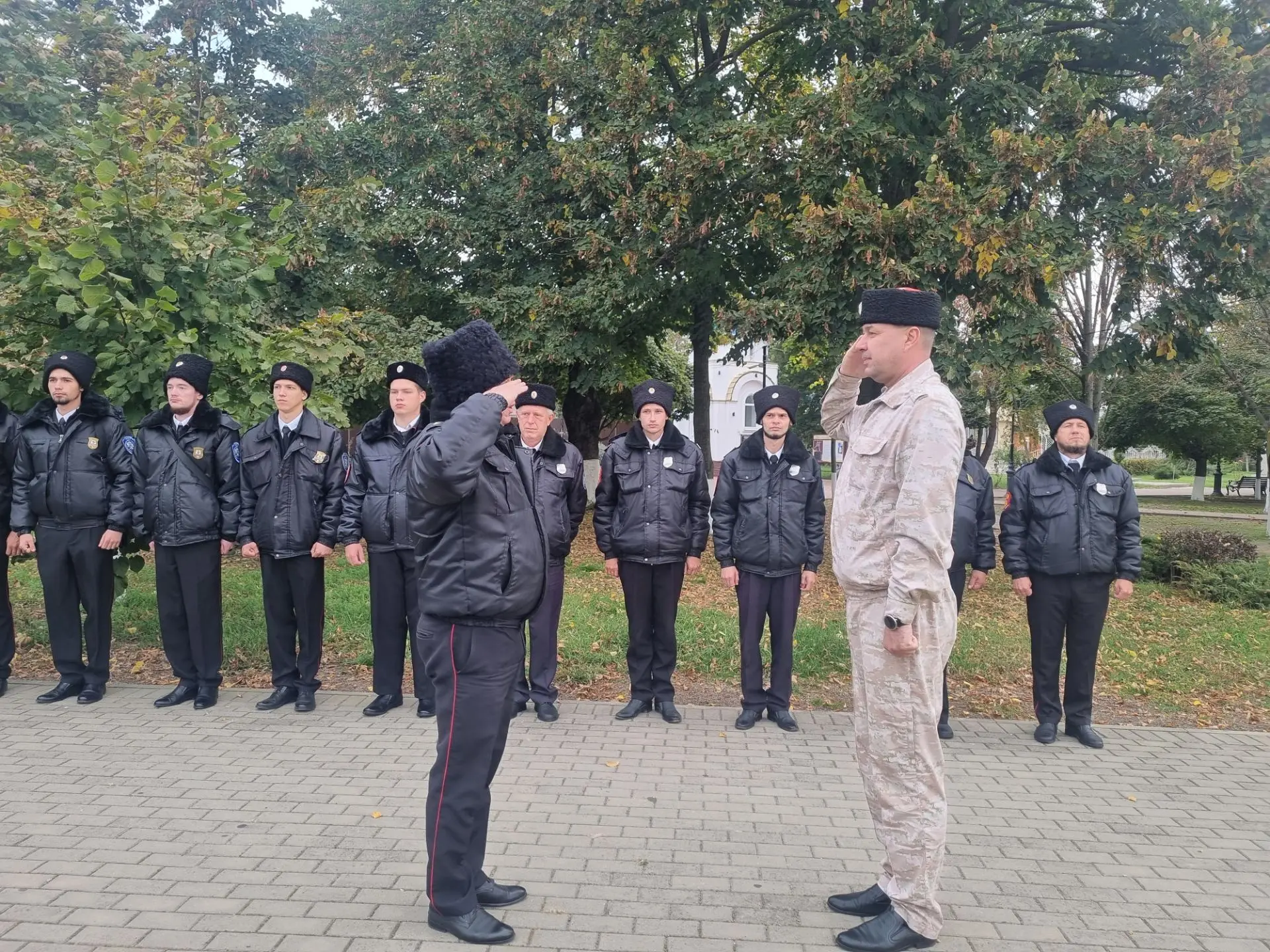 В Тбилисском районном казачьем обществе состоялся плановый строевой смотр казаков‑дружи...