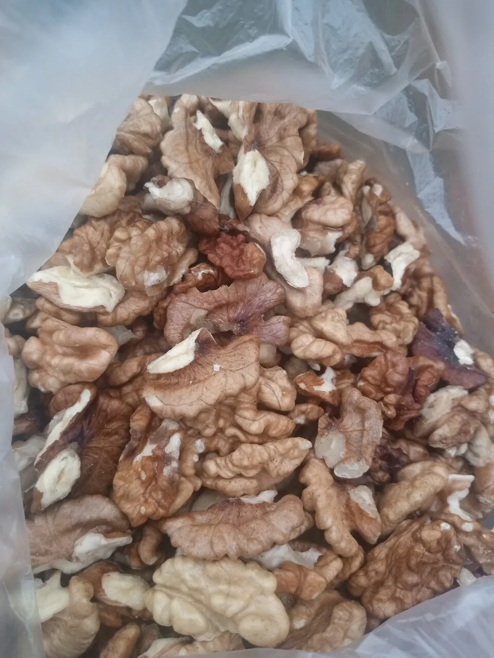 Продам грецкие орехи, 200 руб./кг