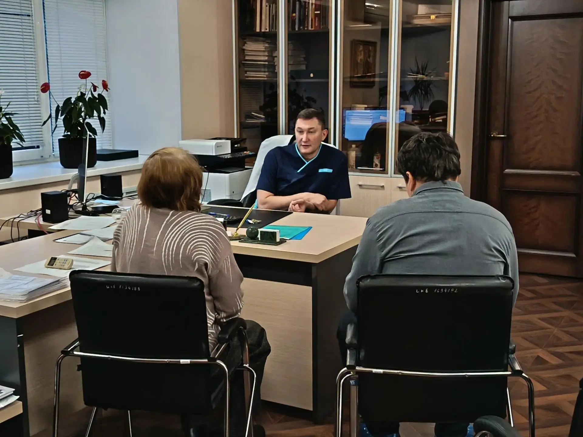 📌Главный врач Республиканского клинического онкологического диспансера Адель Измайлов ...