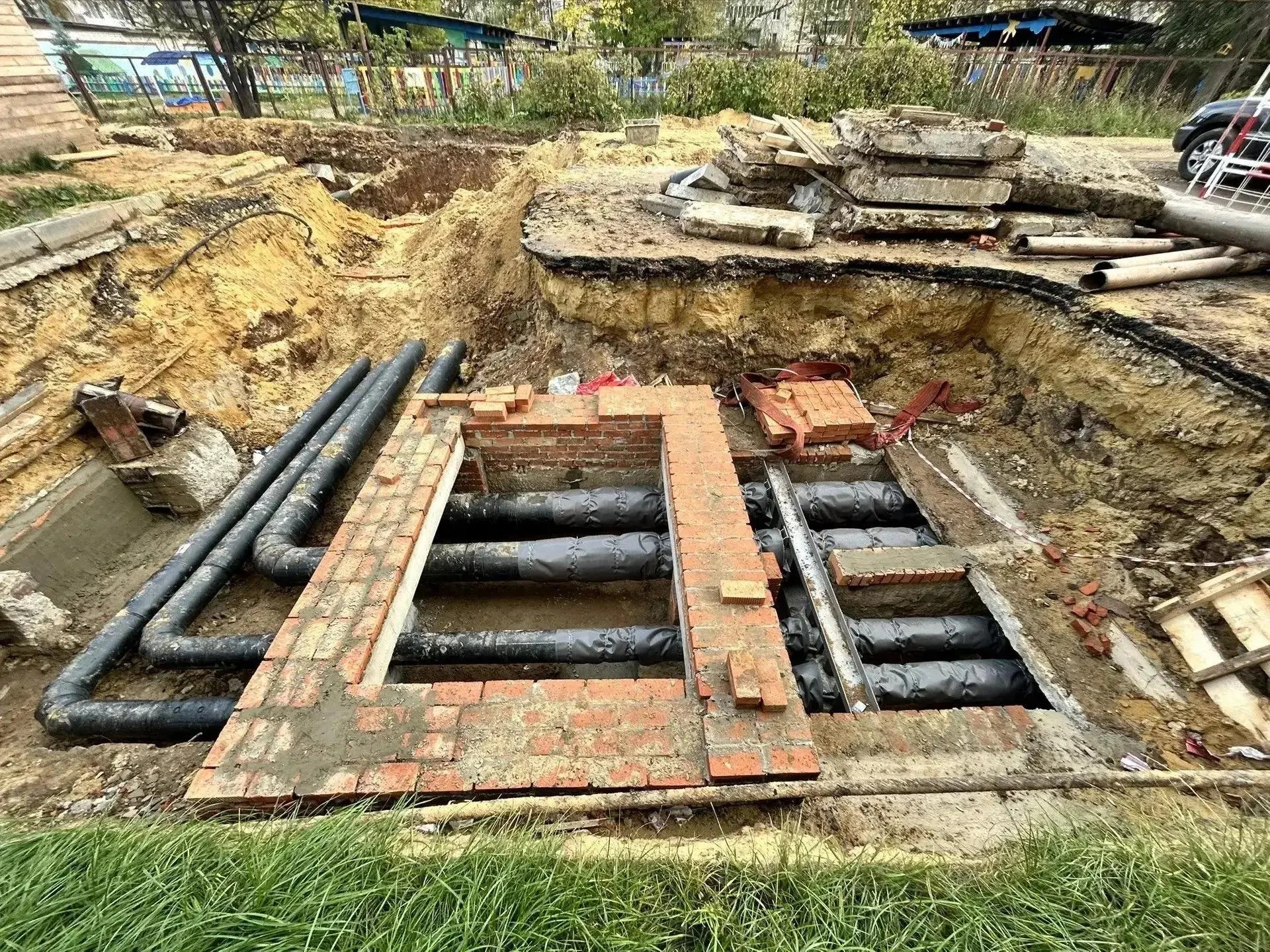 🏤 В Йошкар-Оле продолжается строительство школы на 1100 мест в 6-м микрорайоне