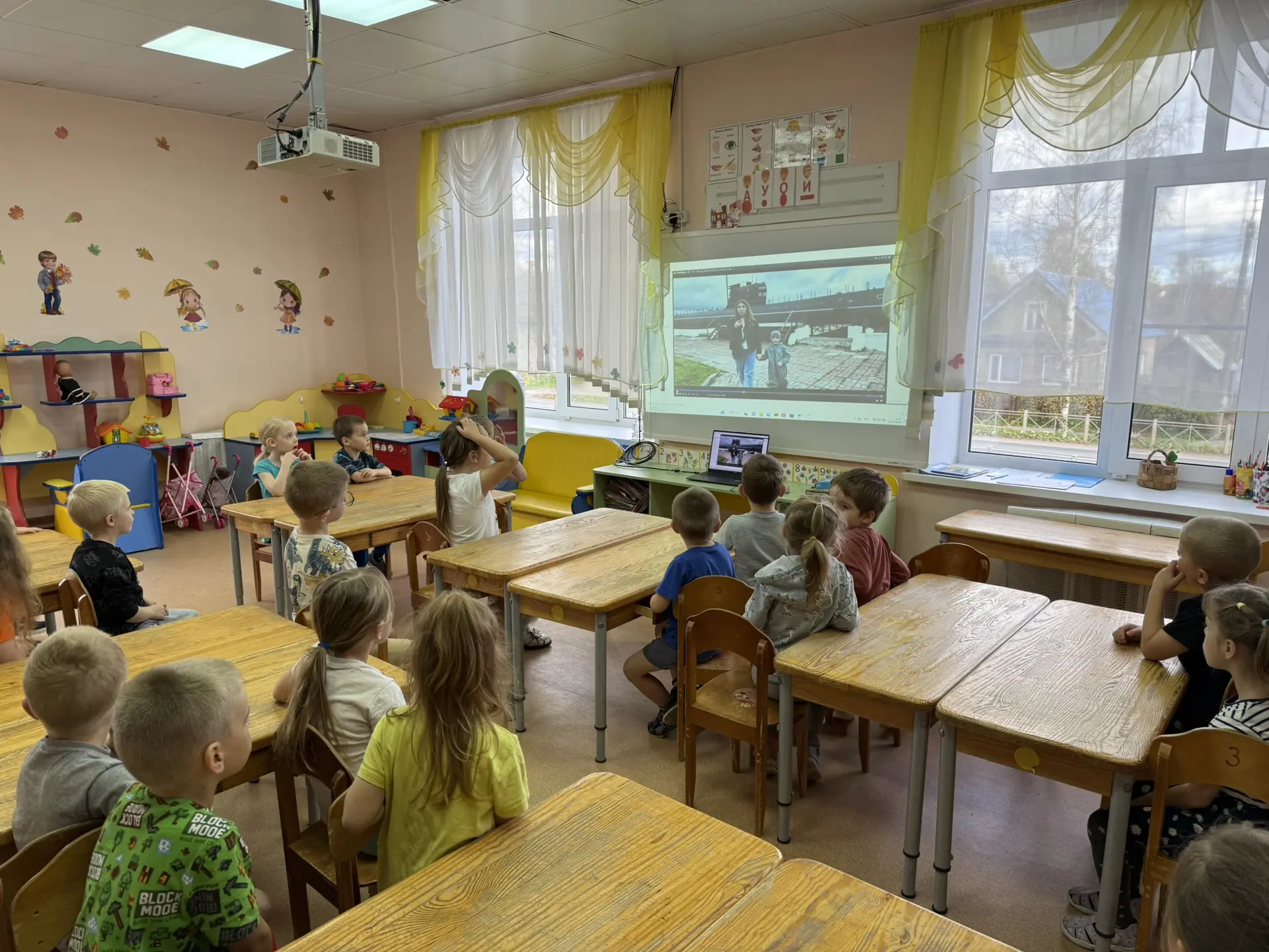 В рамках кружка «Родной край» мы отправляемся в совместное путешествие по нашему городу...